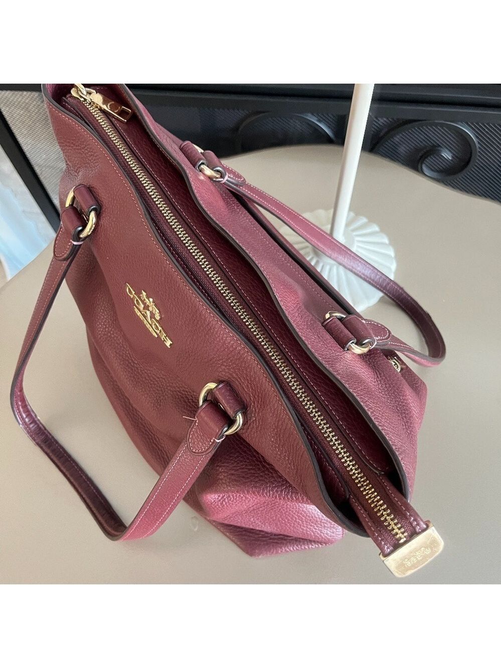 Vintage Leather Coach Handbag - Picture 2 of 16